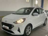 Usado Hyundai i10 67 CV (49 kW) 2022 Blanco Utilitario