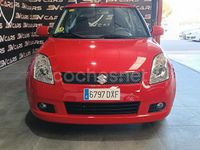 Usado Suzuki Swift GL 69 CV (50 kW) 2006 Rojo Berlina