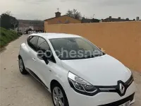 Usado Renault Clio IV LIMITED 90 CV (66 kW) 2016 Blanco Berlina