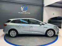 Usado Renault Mégane GrandTour Intens 115 CV (84 kW) 2021 Gris / plata Familiar
