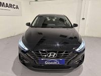 Usado Hyundai i30 120 CV (88 kW) 2021 Negro Utilitario