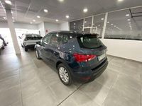 Usado Seat Arona Style Plus 110 CV (80 kW) 2021 Gris / plata SUV