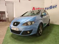 Usado Seat Altea I-Tech 105 CV (77 kW) 2015 Azul Monovolumen