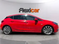 Usado Opel Astra S 200 CV (147 kW) 2018 Rojo Berlina