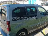 Usado Peugeot Partner Tepee Active 100 CV (73 kW) 2016 Gris / plata Monovolumen