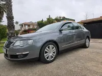 Usado VW Passat Highline 140 CV (102 kW) 2008 Gris / plata Berlina