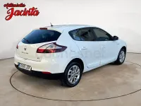 Usado Renault Mégane Bose Edition 110 CV (80 kW) 2015 Blanco Berlina