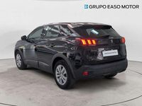Usado Peugeot 3008 Active 120 CV (88 kW) 2022 Negro SUV