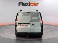 Usado VW Caddy 102 CV (75 kW) 2021 Blanco Monovolumen