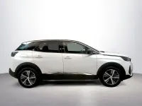 Usado Peugeot 3008 Allure 131 CV (96 kW) 2022 Gris SUV