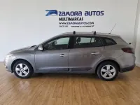 Usado Renault Mégane III Dynamique 105 CV (77 kW) 2010 Gris / plata Berlina