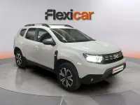 Usado Dacia Duster Journey 131 CV (96 kW) 2023 Blanco SUV