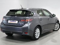 Usado Lexus CT200h 136 CV (100 kW) 2012 Gris Berlina