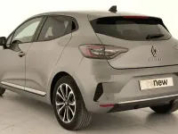 Usado Renault Clio V Techno 145 CV (106 kW) 2025 Gris Berlina