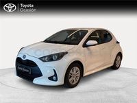 Usado Toyota Yaris Hybrid Active 116 CV (85 kW) 2022 Blanco Berlina
