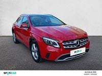 Usado Mercedes GLA180 122 CV (89 kW) 2020 Rojo SUV