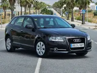 Usado Audi A3 Attraction 105 CV (77 kW) 2013 Negro Berlina
