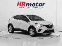 Usado Renault Captur Evolution 100 CV (73 kW) 2023 Blanco SUV