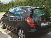 Usado Mercedes A180 Classic 109 CV (80 kW) 2007 Negro Monovolumen