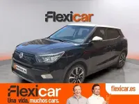 Usado SsangYong Tivoli Limited 115 CV (84 kW) 2017 Azul SUV