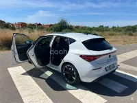 Usado Cupra Leon 245 CV (180 kW) 2022 Blanco Berlina