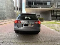 Usado VW Passat Advance 122 CV (89 kW) 2009 Gris / plata Familiar
