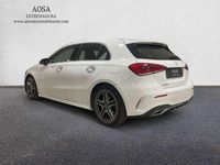 Usado Mercedes A180 AMG line 116 CV (85 kW) 2019 Blanco Utilitario