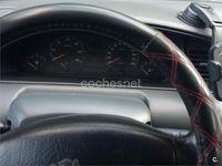 Usado Peugeot 806 110 CV (80 kW) 1997 Azul Monovolumen