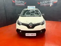 Usado Renault Captur Intens 90 CV (66 kW) 2014 Beige SUV