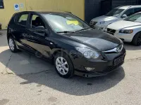 Usado Hyundai i30 GLS 126 CV (92 kW) 2011 Negro Berlina