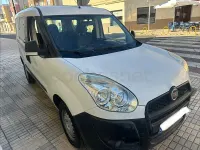 Usado Fiat Doblò Active 90 CV (66 kW) 2011 Blanco Monovolumen