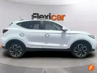Usado MG ZS Comfort 111 CV (81 kW) 2024 Blanco SUV