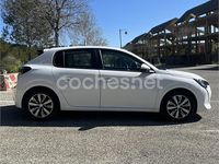 Usado Peugeot 208 Active 100 CV (73 kW) 2021 Blanco Utilitario