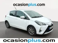 Usado Toyota Yaris Hybrid Active 100 CV (73 kW) 2019 Blanco Utilitario