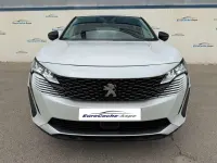 Usado Peugeot 3008 Allure 131 CV (96 kW) 2022 Blanco SUV