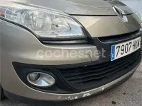 Usado Renault Mégane III Dynamique 110 CV (80 kW) 2012 Beige Berlina