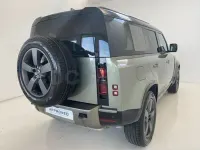 Usado Land Rover Defender SE 249 CV (183 kW) 2025 Verde SUV