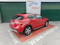 Usado Mercedes GLA200 AMG line 136 CV (100 kW) 2015 Rojo SUV