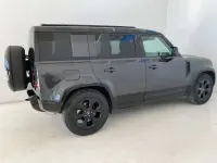 Usado Land Rover Defender HSE Dynamic 249 CV (183 kW) 2025 Gris SUV
