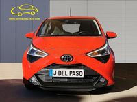 Usado Toyota Aygo X-play 72 CV (52 kW) 2021 Rojo Utilitario