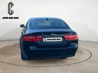 Usado Jaguar XE Pure 180 CV (132 kW) 2017 Negro Berlina