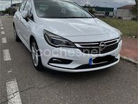 Usado Opel Astra Dynamic 136 CV (100 kW) 2017 Blanco Berlina