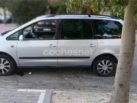 Usado VW Sharan Comfortline 115 CV (84 kW) 2005 Gris / plata Monovolumen