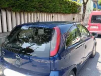 Usado Opel Corsa 75 CV (55 kW) 2005 Azul Utilitario