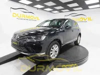 Second-hand VW Touareg 204 CP (150 kW) 2015 Negru SUV