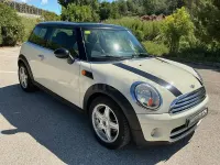 Usado Mini Cooper D 110 CV (80 kW) 2007 Beige Utilitario