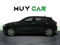 Usado Seat Leon Style 110 CV (80 kW) 2021 Negro Utilitario