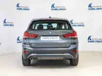 Usado BMW X1 Comfort Edition 136 CV (100 kW) 2022 Gris SUV