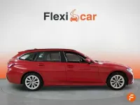 Usado BMW 318 150 CV (110 kW) 2022 Rojo Familiar