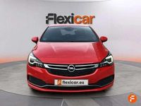 Usado Opel Astra Excellence 150 CV (110 kW) 2018 Rojo Familiar
